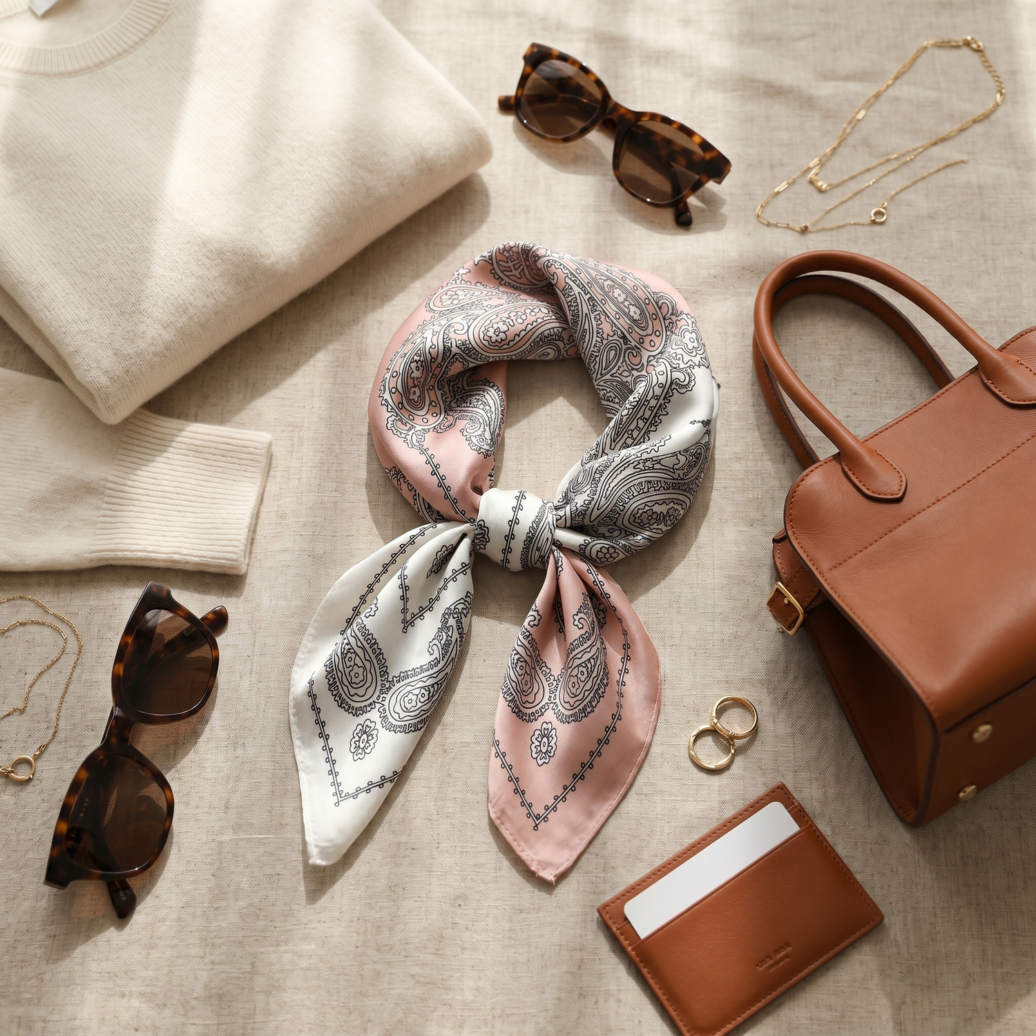 Schal-Welt premium photo 2_outfit