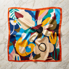 Seidenschal Damen 70×70 cm Blumen Bunt – Schal-Welt Detailansicht