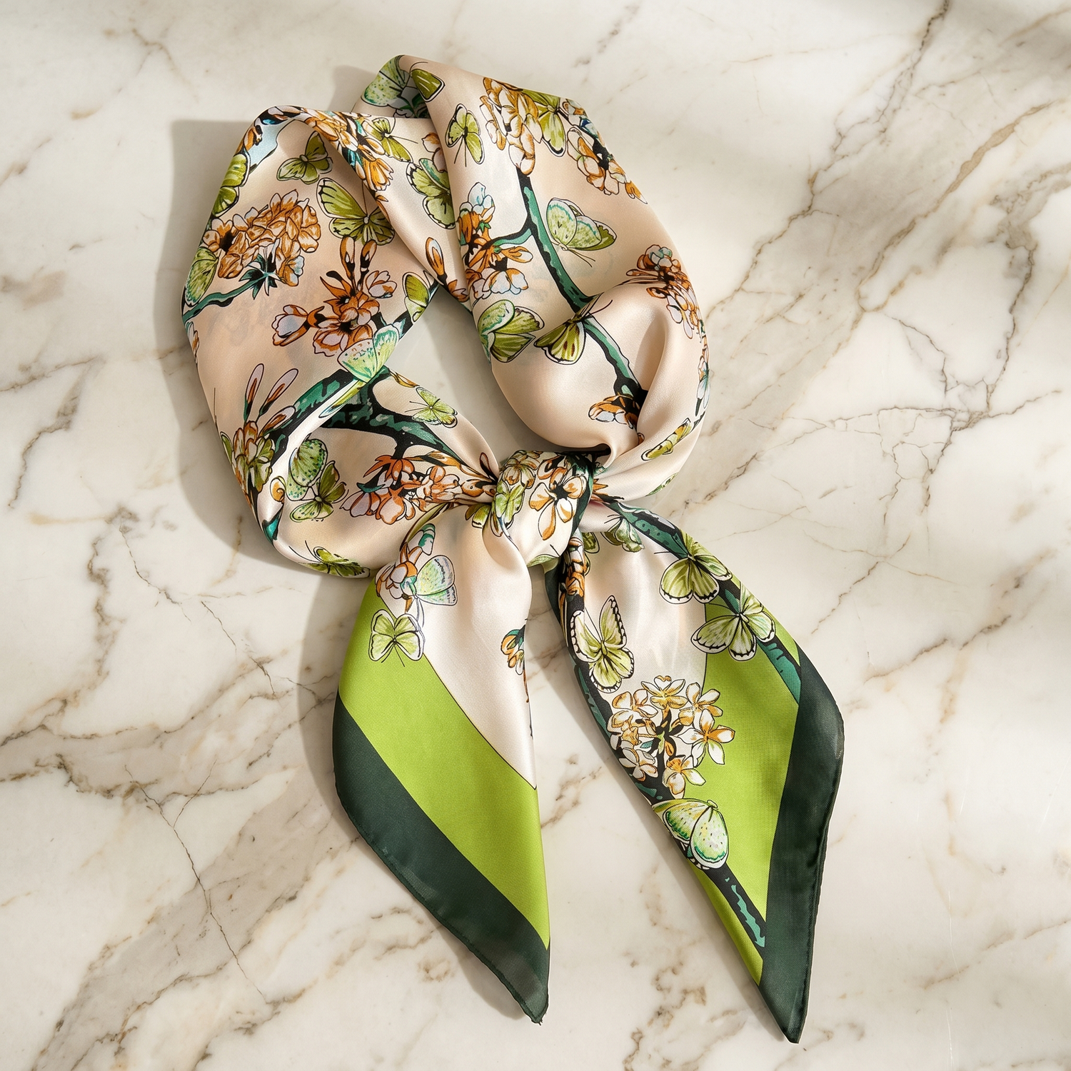 Seidenschal Damen 70×70 cm Blumen Bunt – Schal-Welt Detailansicht
