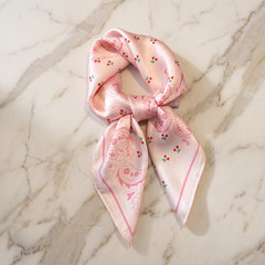 Seidenschal Damen 70×70 cm Blumen Rosa – Schal-Welt Detailansicht