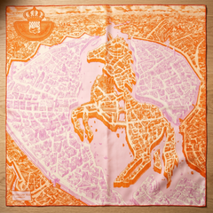 Seidenschal Damen 70×70 cm Klassisch Orange – Schal-Welt Detailansicht