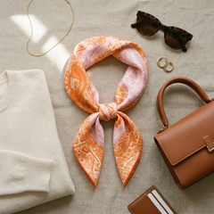 Seidenschal Damen 70×70 cm Klassisch Orange – Schal-Welt Styling-Inspiration