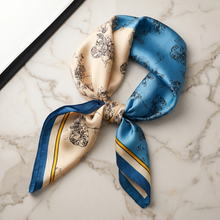 Seidenschal Damen 70×70 cm – Beige Blau Tiermotiv mit Schmetterlingen und Streifen | Schal-Welt