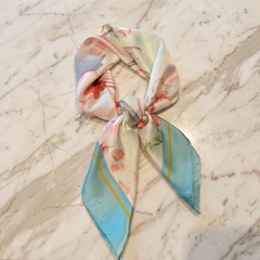 Seidenschal Damen 70×70 cm Blumen Bunt – Schal-Welt Detailansicht