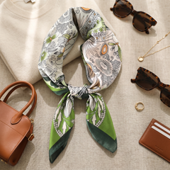 Schal-Welt premium photo 2_outfit