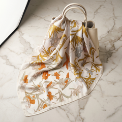 Seidenschal Damen 70×70 cm Blumen Bunt – Schal-Welt Detailansicht